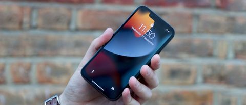 εκθεσιακό iPhone 13 refurbished iPhone 13